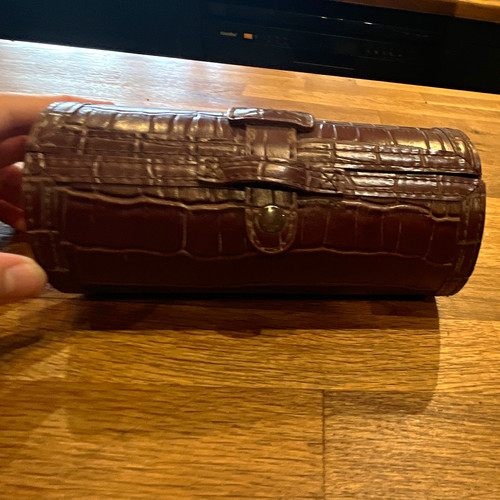 Brown croc effect - croc-effect, polish